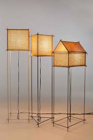 優れたデザインのユニークなフロア照明器具 デコレーション 照明 フロアランプ ランプのデザイン