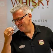 Susan Stenström på LinkedIn: #nyttjobb #pepparrotsbadet #enköpingskommun  #teamleader #längtar