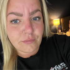 Hi I'm looking for a Christmas Eve book to read to my toddler and baby. Not  too long and not too short, 10-15mins long would be good. Something about  Santa coming tonight