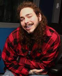 He Be Cheesin Post Malone Wallpaper Post Malone Quotes Long Hair Styles