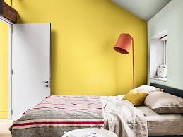 20 Idees Peintures Pour Une Chambre Originale Decoration Chambre Canape Chambre Murs Jaunes