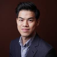 Sam Tse's Instagram, Twitter & Facebook