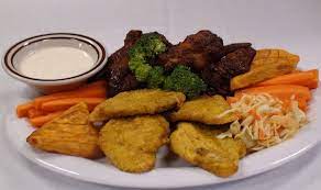 Beautiful Plate Of Haitian Food Yes Its Beautiful Haitian Food Recipes Food Food Culture