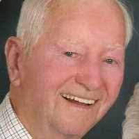 Benjamin Byers's Instagram, Twitter & Facebook