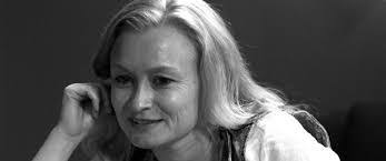 Anne Kee's Instagram, Twitter & Facebook