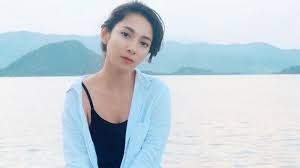Kista yang awalnya hanya berjumlah satu, kemudian berkembang menjadi dua buah dengan ukuran yang berbeda. Berlibur Ke Taipei Intip Deretan Foto Keseruan Artis Cantik Muda Dinda Kirana Di Hari Pertama Tribun Solo