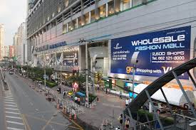 The platinum fashion mall 10th aniversary shining on your fashion space start your journey to asean's wholesale fashion hub fashion it all around!! Platinum Fashion Mall In Bangkok A Bangkok Mall Where You Can Haggle Go Guides