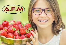 29,Jardin Despeaux Street ,Port-Louis. T : 2179715 M:57869705 (Orange)  57138786 (Emtel) Traditionally Metal Braces would come with ligaments which  are to be adjusted making them a horror device among people augmenting to