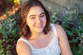 West Linn Senior Photo Photographer, June 2019 GRAD — Kerri Ann Garfield  Photography