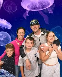 Hey friends! Yesterday we gave a little background