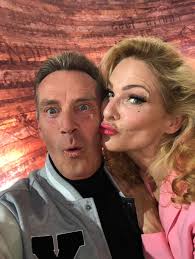 1977 Klassenfoto Hauptschule Karl-Marx-Allee Köln ! Wer erkennt sich hier  wieder?? Und vor allem wer erkennt mich wieder?? 🤪🤪🤪 #schule #schuhlzeit  @dirk.woggon @petra.bc69 @ncmijicma