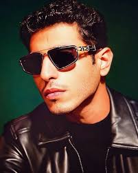 𝘙𝘺𝘢𝘯 𝘚𝘵𝘦𝘧𝘢𝘯 (@ryan.stefann) • Threads, Say more