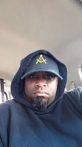 Taurus May 1980 5 grown kids and no gray!!