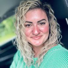 Does Coco Wyo have a book for Thanksgiving or fall?