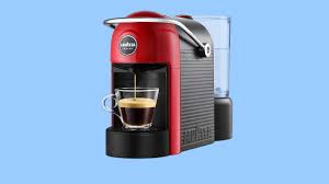 Espresso, cappuccino, latte macchiato, ristretto, lungo, hot water, or warm milk froth.if any of these drinks are unfamiliar, check out our guide to espresso terms. Best Coffee Pod Machines 2021 Top 5 Capsule Coffee Machines Uk