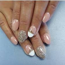 Wundervolle Nageldesign Ideen Fur Weihnachten Und Silvester Ovale Nagel Nageldesign Susse Nagel