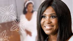 Check spelling or type a new query. Motsi Mabuse Ein Traum In Weiss Probt Sie Hier Fur Eine Zweite Hochzeit Mit Ihrem Mann Bunte De