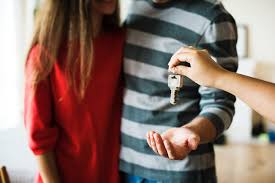 Interested In A Real Estate Career Here Are Five Of The Best Job And Side Hustles To Consider With A Mortgage Lenders Mortgage Companies Property Management