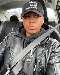 Toussaint Valentine-Lodl (@whoisdevore) • Instagram photos and videos