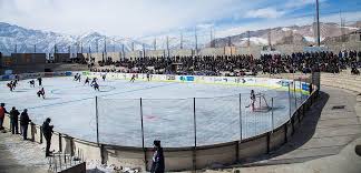Hokej na lodzie , równocześnie rozwijał się także na starym kontynencie. 25 Ciekawostek O Hokeju Na Lodzie Paczka Wiedzy