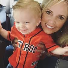 Jamie Burson's Instagram, Twitter & Facebook