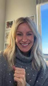 Kelley Waggoner's Instagram, Twitter & Facebook