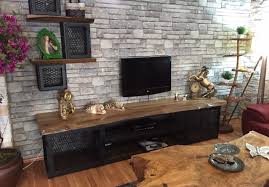 Endüstriyel ve rustik stillerden oluşan metal, kütük, masif ahşap tv sehpası ve tv ünitesi modelleri ve fiyatları. Dogal Agac Tv Sehpalari 2019 Dekorblog