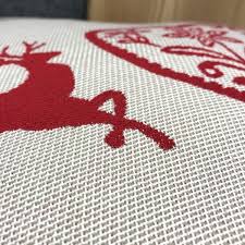 L'essenza di cirmolo raggiunge la massima efficacia per la vostra salute tramite l'utilizzo del cuscino di i cuscini di cirmolo silvador in ciò vi danno una mano. Cervi E Cuore Cuscino Cirmolo Stile Tirolese Montagna 100 Cotone 22 X 35 Cm Colore Rosso Gaidra Cuscini Arredamento Di Montagna Arredamento Baita Di Montagna