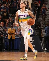 Of course, lamelo is only 16 lamelo ball could be the no. Lonzo Ball On Instagram Yo Feet Could Have No Bones In Em You Still Can T Fit My Shoes Durkioworld Nba Fashion Lonzo Ball Kentucky Athletics