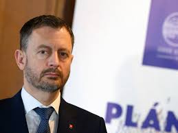 Premiér o pláne obnovy: Nové trolejbusové trate a električky v Bratislave,  čo sa ujde východu?