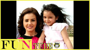 تظهر الممثلة المصرية دينا فؤاد، في دور عفريتة خلال أحداث مسلسل (جمال الحريم)، وتطارد خالد سليم ونور اللبنانية طوال أحداث المسلسل المأخوذ عن قصص. Ø¯ÙŠÙ†Ø§ ÙØ¤Ø§Ø¯ Ùˆ Ø§Ø¨Ù†ØªÙ‡Ø§ Ø²ÙŠÙ†Ø© Ùˆ Ø·Ù„ÙŠÙ‚Ù‡Ø§ Ø§Ø¨Ùˆ Ø§Ø¨Ù†ØªÙ‡Ø§ Youtube