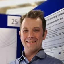 Michael Nairn's Instagram, Twitter & Facebook