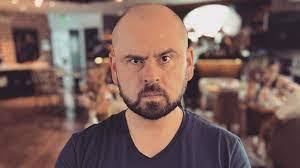 Ricardo Quevedo's Instagram, Twitter & Facebook