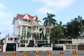 A Stunning Home Design In Yangon House Design House Styles Mansions