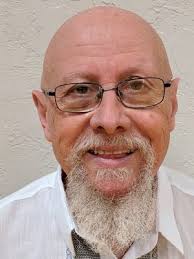 Lloyd Farrar's Instagram, Twitter & Facebook