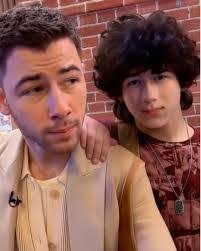 William Chalifoux's Instagram, Twitter & Facebook