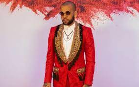 Maybe you would like to learn more about one of these? Veja As Roupas Mais Excentricas Ja Usadas Por Daniel Alves Lance