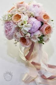 Maybe you would like to learn more about one of these? Flowers And Ribbons Garden Roses Peach Ivory Great Gatsby Wouldn T This Be Lovely With Pastel Bouquet Flower Arrangements Beautiful Flower Arrangements