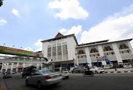 Despite its urban development and being the state capital. Peniaga Pekan Rabu Mula Jual Barang Secara Online Astro Awani