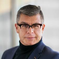 Alberto Saavedra, Latin America