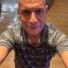 Searching for friends or romantic relationships through online dating