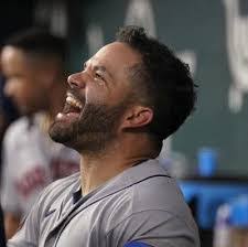 Freddy Cardenas's Instagram, Twitter & Facebook