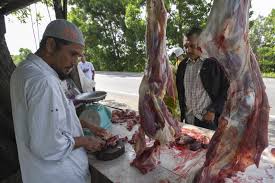 Biasanya kenaikan harga daging mencapai 50% atau lebih dari harga normal. Ramadan Beri Rezeki Berganda Buat Penjual Daging Rencana Mstar