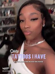 Shayla Walters's Instagram, Twitter & Facebook