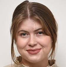 Barbara Hudlin's Instagram, Twitter & Facebook