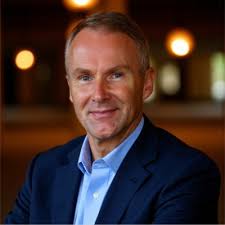 When I was working in Advertising I art directed a lot of car shoots but  this is my first car painting and it won't be my last. Would you like a  painting