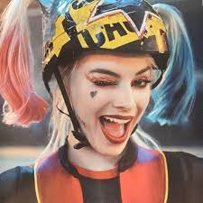 Birds Of Prey Tv Joker Pin On Hq God Save The Quinn