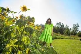 Jeg vil ikke se deg med han. Hver Gang Vi Motes 2021 Husk Kleenex Maria Mena Official Facebook