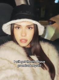 Kara Cherry's Instagram, Twitter & Facebook