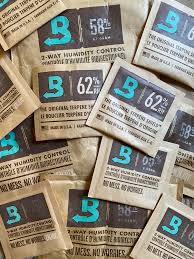 Boveda - Size 320 - Two Way Humidity Pack - 62% Or 58% Pack Of 6 - (5L